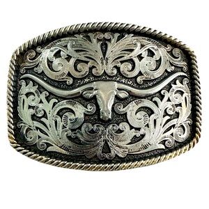 Montana Silversmiths Antiqued Longhorn Classic Belt Buckle 4x3”